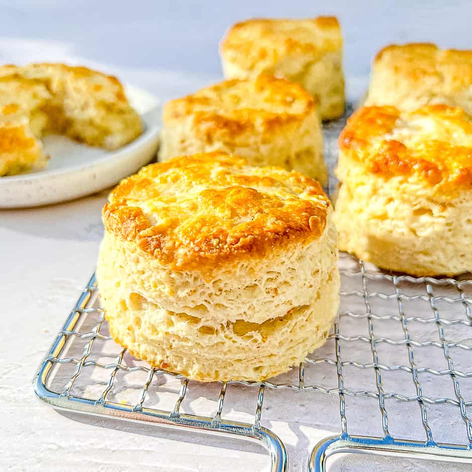 Buttermilk biscuits on a wire rack.