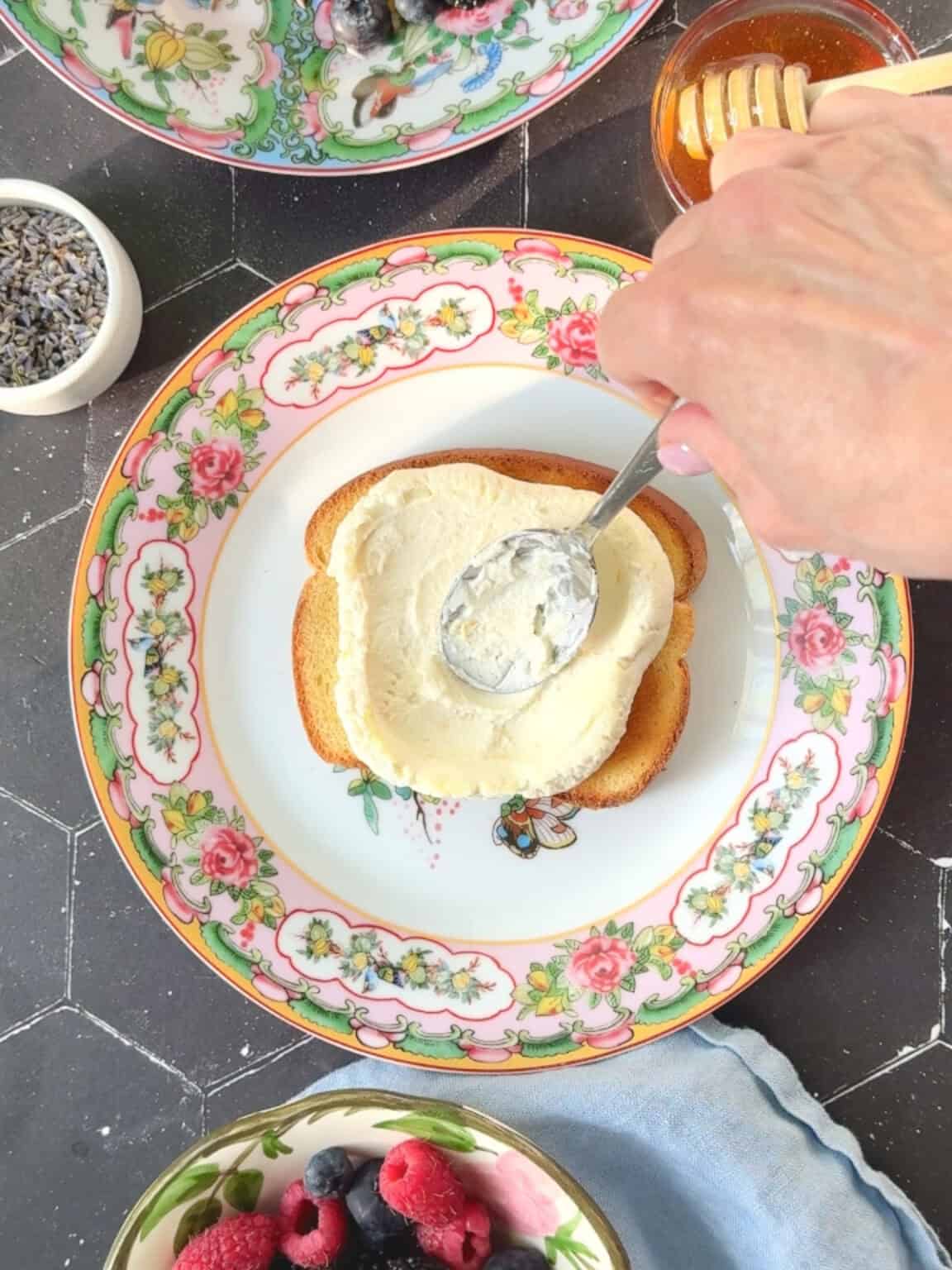 Whip Rocotta Toast Lavender-Honey Whipped Ricotta Toast