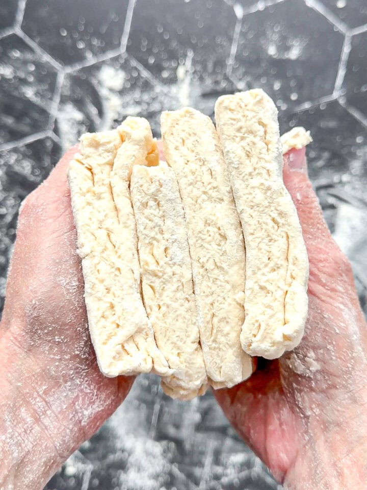 Easy Flaky Buttermilk Biscuits Recipe